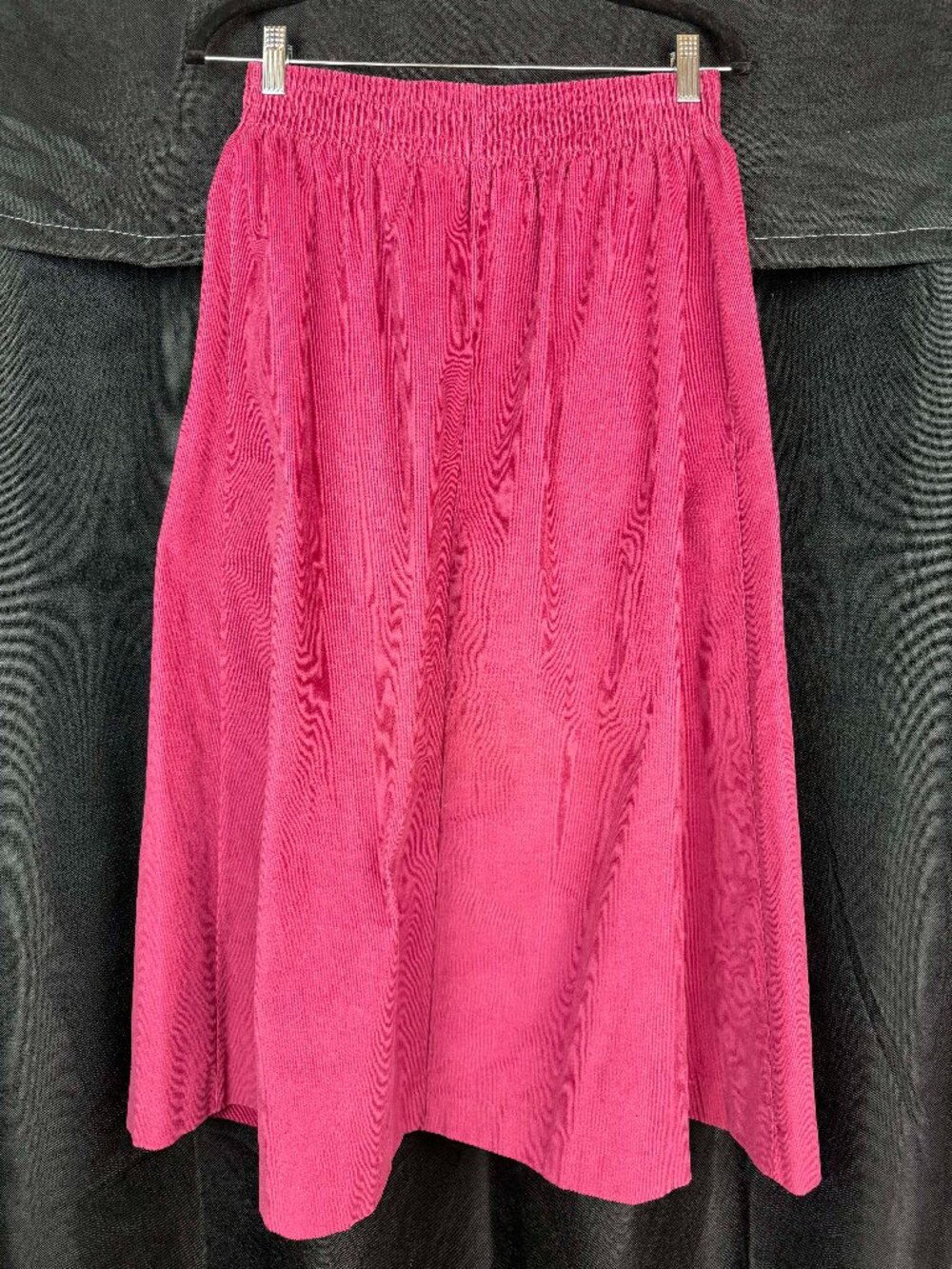 Country Suburbans Vintage Skirt (see photo for measurement)